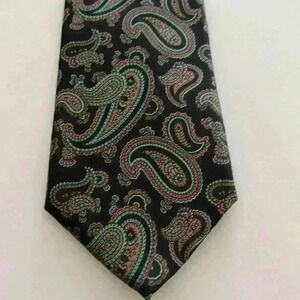 Arrow tie‎